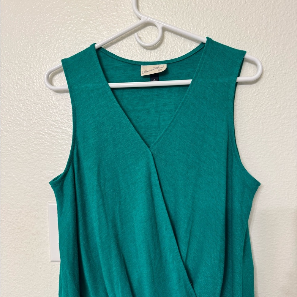 Universal Thread Green Sleeveless Wrap Tank